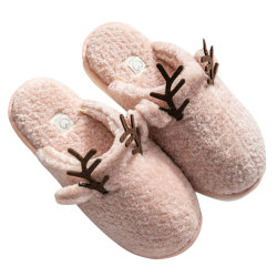 Cute plush home shoes for men to keep warm indoors in winter Cute plush home shoes for men to keep warm indoors in winter