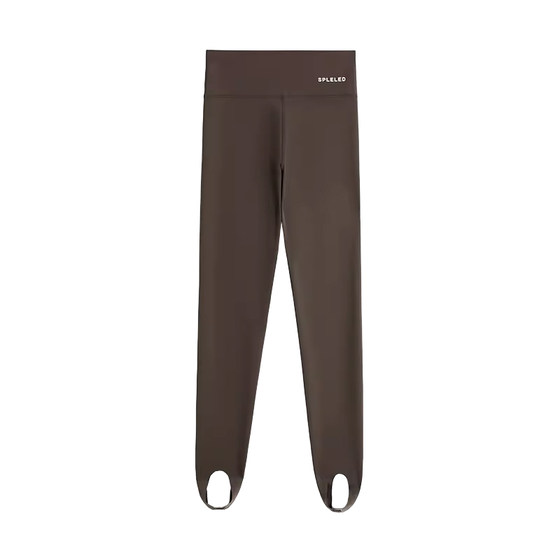 Women's shark pants with feet in autumn and winter wear belly-tight hip lifting tight sports yoga pants to make you look slim and elastic base fitness pants
Women's shark pants with feet in autumn and winter wear belly-tight hip lifting tight sports yoga pants to make you look slim and elastic base fitness pants