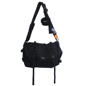 Liu Yaowen Song Yaxuan's same backpack messenger bag Men's large -capacity tide bag riding functional installation function shoulder shoulder packet Liu Yaowen Song Yaxuan's same backpack messenger bag Men's large -capacity tide bag riding functional installation function shoulder shoulder packet