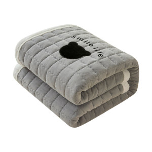 Class A milk velvet mattress winter household bedroom tatami cushion single college student dormitory thermal mattress 
Class A milk velvet mattress winter household bedroom tatami cushion single college student dormitory thermal mattress