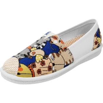 Old Beijing cloth shoes for women with soft soles, non-slip and comfortable Old Beijing cloth shoes for women with soft soles, non-slip and comfortable