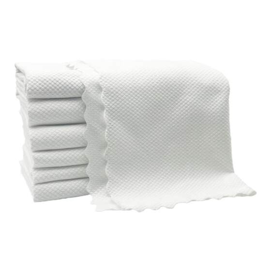 White fish scale rag for glass cleaning, no watermark, no trace, housekeeping cleaning, kitchen dishwashing, absorbing water and no lint 
White fish scale rag for glass cleaning, no watermark, no trace, housekeeping cleaning, kitchen dishwashing, absorbing water and no lint