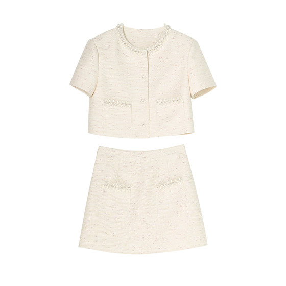Summer home Miu series French celebrity pearl short-sleeved jacket skirt suit women summer
Summer home Miu series French celebrity pearl short-sleeved jacket skirt suit women summer