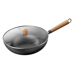 Midea is scratch-resistant and wear-resistant, with fish scale pattern and refined iron conducts heat quickly. Midea is scratch-resistant and wear-resistant, with fish scale pattern and refined iron conducts heat quickly.