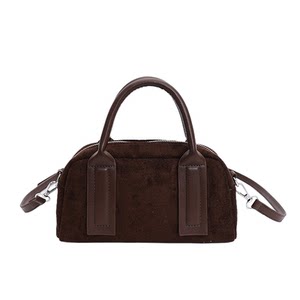 Super popular small bag women's 2025 new niche velvet bowling bag autumn and winter style versatile single shoulder crossbody bag 
Super popular small bag women's 2025 new niche velvet bowling bag autumn and winter style versatile single shoulder crossbody bag