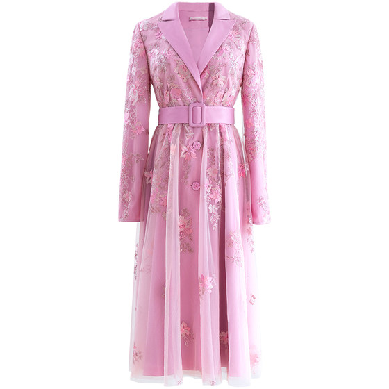 Meifei pink this year's popular beautiful windbreaker jacket 2023 new women's noble mid-length design niche
Meifei pink this year's popular beautiful windbreaker jacket 2023 new women's noble mid-length design niche