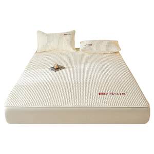 Red bean Class A Embroidered Cotton Fitting Cover Single-piece 2025 New Four Season Universal Mattress Cover Protective Cover Three-piece Set 
Red bean Class A Embroidered Cotton Fitting Cover Single-piece 2025 New Four Season Universal Mattress Cover Protective Cover Three-piece Set