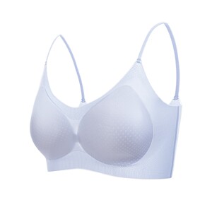 Cat man thin shoulder strap underwear for women in summer thin small breasts gathered suspender vest ice silk cool texture without trace beautiful back bra 
Cat man thin shoulder strap underwear for women in summer thin small breasts gathered suspender vest ice silk cool texture without trace beautiful back bra