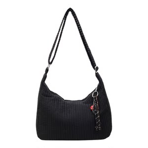 Lazy style bag women's 2025 new autumn and winter lightweight student class shoulder bag large capacity commuter crossbody bag 
Lazy style bag women's 2025 new autumn and winter lightweight student class shoulder bag large capacity commuter crossbody bag