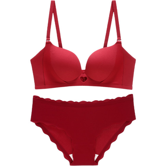 Six rabbits big red underwear women's life New Year pants set gift box small breasts gathered bride to get married Six rabbits big red underwear women's life New Year pants set gift box small breasts gathered bride to get married