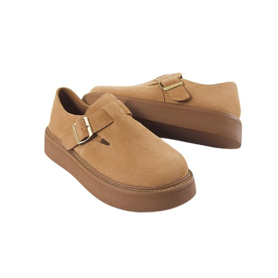 Hot air thick-soled Birkenstock shoes for women in spring and autumn 2025 new retro versatile fashion casual shoes solid color height-enhancing single shoes
Hot air thick-soled Birkenstock shoes for women in spring and autumn 2025 new retro versatile fashion casual shoes solid color height-enhancing single shoes