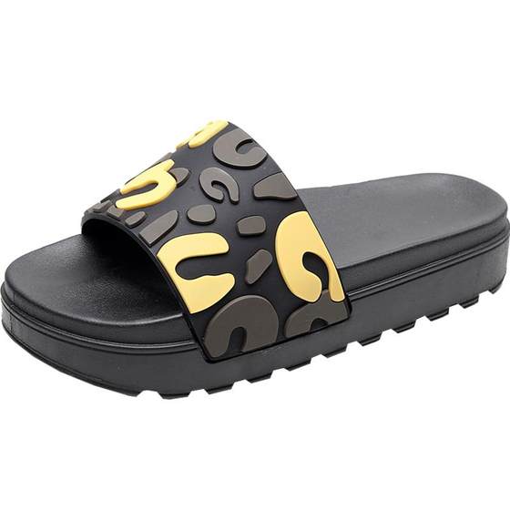2025 new internet celebrity sponge cake sandals for women in summer fashion wear flip flops high heel thick sole anti-slip beach shoes trendy
2025 new internet celebrity sponge cake sandals for women in summer fashion wear flip flops high heel thick sole anti-slip beach shoes trendy