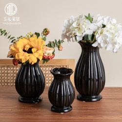 Creative Nordic ins Style Ceramic Vase for Fresh Flowers, High-End Niche Living Room and Dining Table Flower Arrangement Decoration Creative Nordic ins Style Ceramic Vase for Fresh Flowers, High-End Niche Living Room and Dining Table Flower Arrangement Decoration