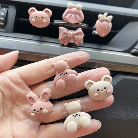 Car air outlet perfume aromatherapy decorations female internet celebrity personalized creative air conditioning port cartoon ornaments car supplies 
Car air outlet perfume aromatherapy decorations female internet celebrity personalized creative air conditioning port cartoon ornaments car supplies