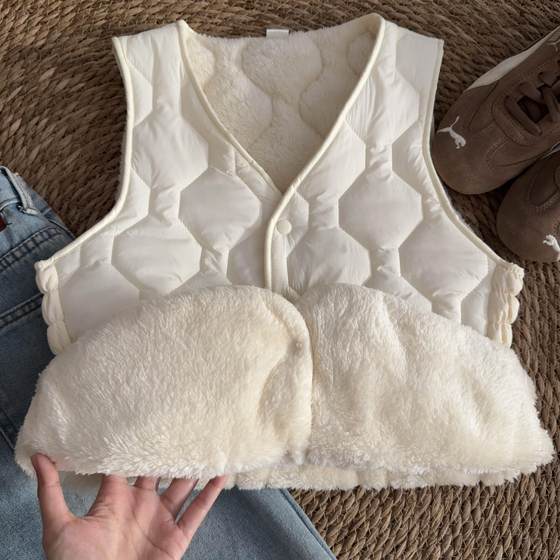 Off-season! Basic slim vest vest jacket for women's warmth and thick lamb fur thin top sleeveless
Off-season! Basic slim vest vest jacket for women's warmth and thick lamb fur thin top sleeveless
