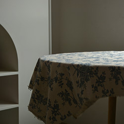 Chinese style background cloth picnic cloth blue rose Chinese style background cloth picnic cloth blue rose