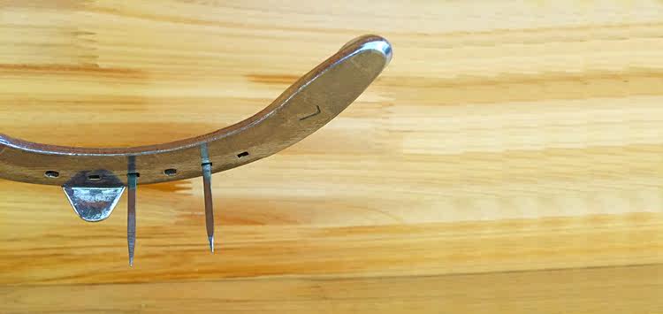 Гвозди для подков 进口蹄钉赛马瑞士原装进口速度赛马专业蹄钉250颗八尺龙马具