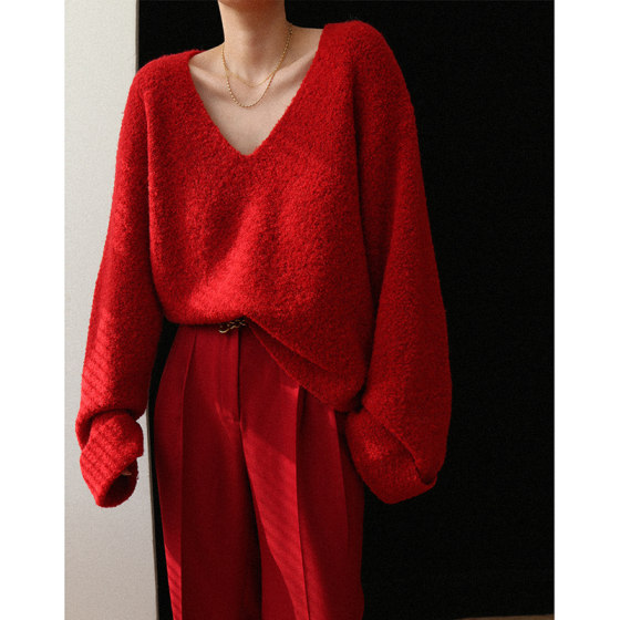 New Year's red v-neck alpaca loop velvet sweater for women, lazy style, loose natal atmosphere knitted top for autumn and winter 
New Year's red v-neck alpaca loop velvet sweater for women, lazy style, loose natal atmosphere knitted top for autumn and winter