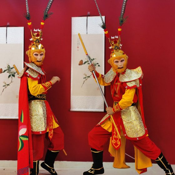 Sun Wukong's performance costumes and full set of adult clothes Journey to the West Monkey King stage performance costume props
Sun Wukong's performance costumes and full set of adult clothes Journey to the West Monkey King stage performance costume props
