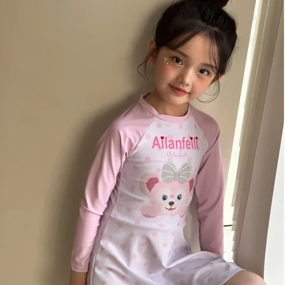 Children's Girls Swimsuit Medium Large Children Cartoon Summer Swimsuit Sunscreen Long Sleeve Trousers Pink Cute Polka Dot Skirt Style
Children's Girls Swimsuit Medium Large Children Cartoon Summer Swimsuit Sunscreen Long Sleeve Trousers Pink Cute Polka Dot Skirt Style