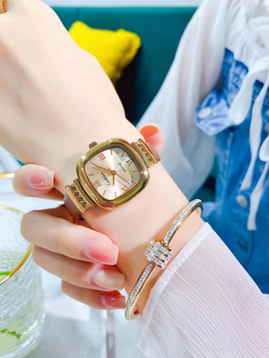 新款希仕顿小方块简约时尚镶钻精钢防水爆款水钻石英电子女生手表