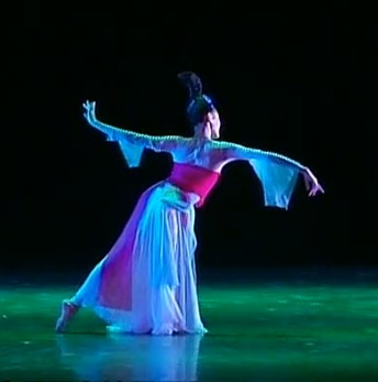 桃李杯古典舞女子独舞