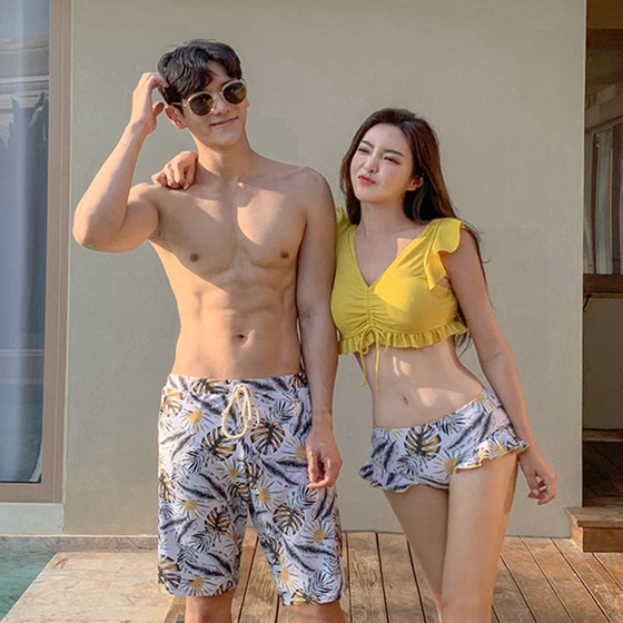 Couple swimsuit couple sexy bikini beach ins style swimsuit hot spring honeymoon swimsuit set
Couple swimsuit couple sexy bikini beach ins style swimsuit hot spring honeymoon swimsuit set