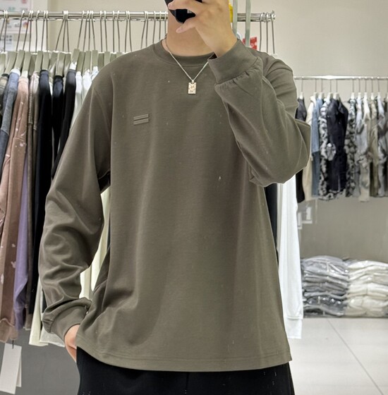 Sanpeng autumn men's small logo embroidered modal soft and skin-friendly long-sleeved T-shirt Korean casual heavyweight versatile inner wear t
Sanpeng autumn men's small logo embroidered modal soft and skin-friendly long-sleeved T-shirt Korean casual heavyweight versatile inner wear t