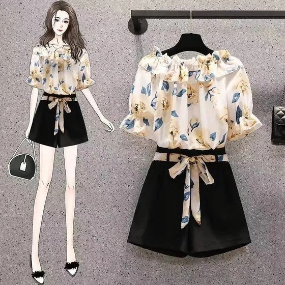Summer outfit with a complete set of pear-shaped body slightly fat dressing casual sports suits for women chiffon shirts and shorts two-piece set Summer outfit with a complete set of pear-shaped body slightly fat dressing casual sports suits for women chiffon shirts and shorts two-piece set
