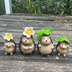 Cute Little Hedgehog Resin Figurine Creative Display for Window, Entrance, Dining Room, Courtyard, and Garden Decoration Cute Little Hedgehog Resin Figurine Creative Display for Window, Entrance, Dining Room, Courtyard, and Garden Decoration