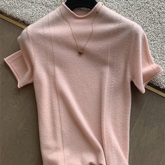 Xiaoxiang cashmere knitted short-sleeved women's half-high neck pullover fashionable half-sleeved top wool base T-shirt five-point sleeves
Xiaoxiang cashmere knitted short-sleeved women's half-high neck pullover fashionable half-sleeved top wool base T-shirt five-point sleeves