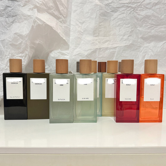 Miracle Skylight Black Waltz Afterwards, the unsung hero of the unsung hero Madrid solo statement perfume sample
Miracle Skylight Black Waltz Afterwards, the unsung hero of the unsung hero Madrid solo statement perfume sample
