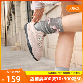 Zhang Yifan's same flat shoes 361 sports shoes T-toe shoes for women's autumn new thin-soled racing shoes casual moral training shoes 
Zhang Yifan's same flat shoes 361 sports shoes T-toe shoes for women's autumn new thin-soled racing shoes casual moral training shoes