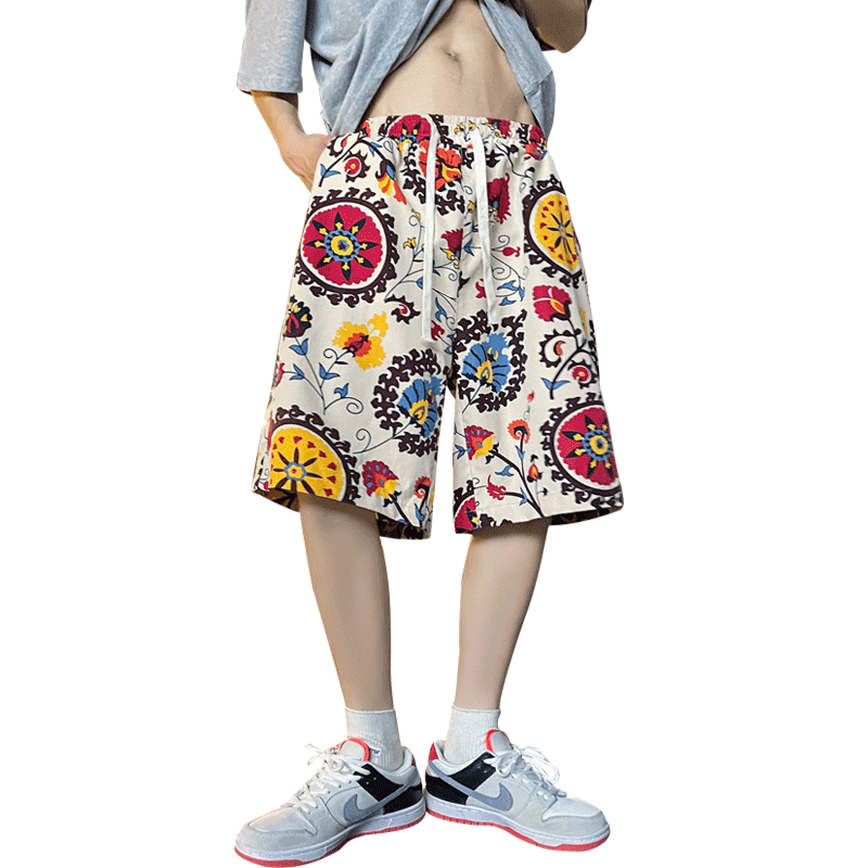 Beach pants men's summer thin ice silk casual shorts flower shorts loose five-point pants couple Hong Kong style brand mid-pants
Beach pants men's summer thin ice silk casual shorts flower shorts loose five-point pants couple Hong Kong style brand mid-pants