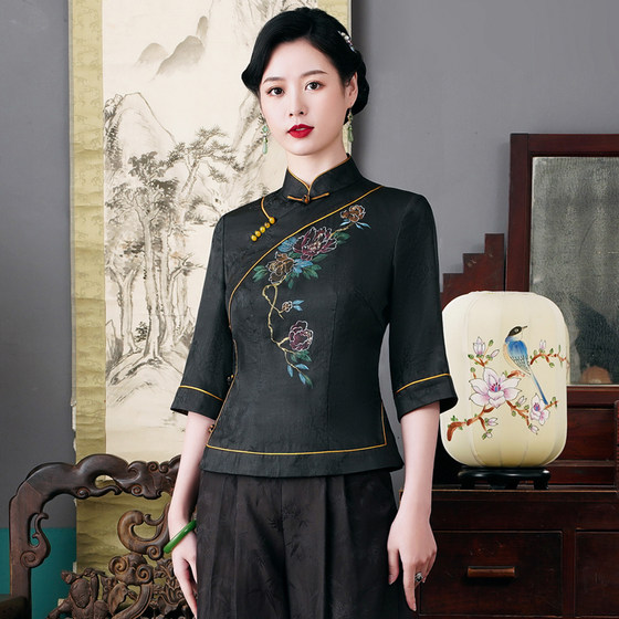 Chinese classic counter genuine hand-painted positioning silk fragrance cloud yarn seven-quarter sleeve national style cheongsam top for women summer
Chinese classic counter genuine hand-painted positioning silk fragrance cloud yarn seven-quarter sleeve national style cheongsam top for women summer