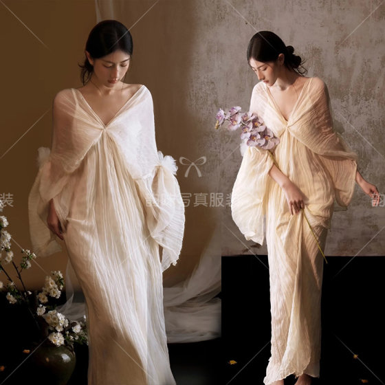 Photo studio photography clothing new retro white dress gauze skirt dress artistic photography new Chinese style photography clothing
Photo studio photography clothing new retro white dress gauze skirt dress artistic photography new Chinese style photography clothing