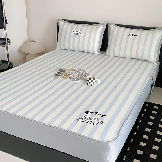 Class A ins children's cartoon towel embroidered summer ice silk cool mat three-piece set of bed covers can be machine-washed, air conditioning cool
Class A ins children's cartoon towel embroidered summer ice silk cool mat three-piece set of bed covers can be machine-washed, air conditioning cool