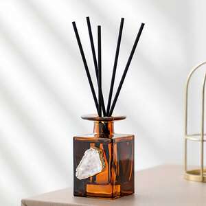New fireless aromatherapy essential oil rattan household aromatherapy bottle hotel aromatherapy ornaments bathroom deodorization factory direct sales 
New fireless aromatherapy essential oil rattan household aromatherapy bottle hotel aromatherapy ornaments bathroom deodorization factory direct sales
