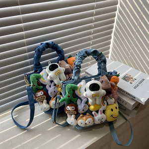 Women's bag autumn and winter new style internet celebrity doll girl handbag cute doll denim women's crossbody bag styling bag trendy 
Women's bag autumn and winter new style internet celebrity doll girl handbag cute doll denim women's crossbody bag styling bag trendy