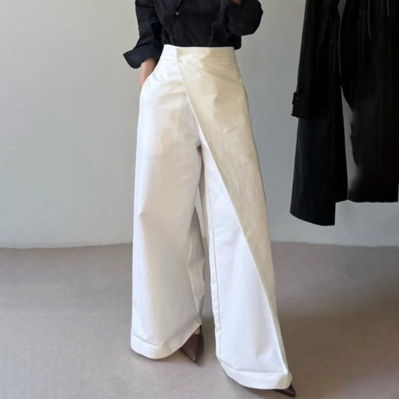 White niche design sense high-end and atmospheric wide-leg pants for women 2025 early autumn new large-size custom fashionable pants
White niche design sense high-end and atmospheric wide-leg pants for women 2025 early autumn new large-size custom fashionable pants