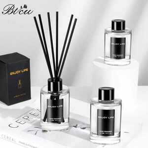 BTCW fireless aromatherapy internet celebrity diffuser 120ml essential oil bottle hotel home air freshening toilet deodorant 
BTCW fireless aromatherapy internet celebrity diffuser 120ml essential oil bottle hotel home air freshening toilet deodorant