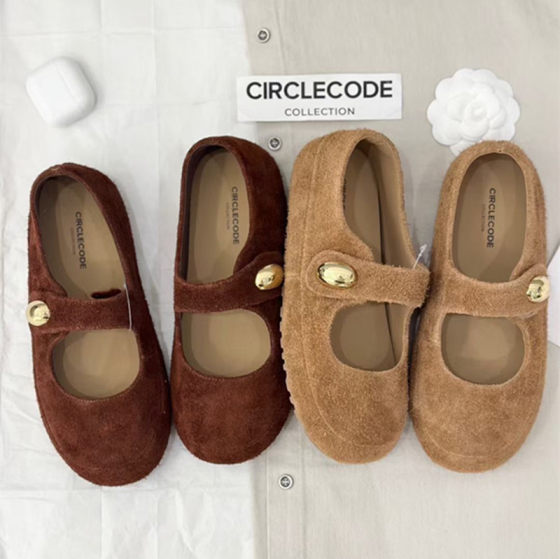 Genuine leather retro flat-sole Birkenstock shoes for women 2025 autumn new Velcro shallow mouth non-slip soft sole Mary Jane single shoes
Genuine leather retro flat-sole Birkenstock shoes for women 2025 autumn new Velcro shallow mouth non-slip soft sole Mary Jane single shoes