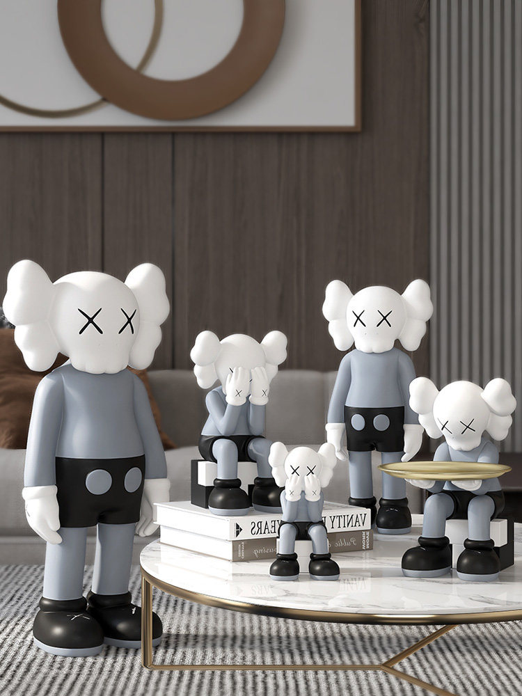KAWS Violent Bear Resin Figurine Light Luxury Home Decor