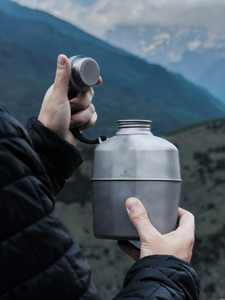 Kit De Titanio Militar SILVERANT - Cantimplora 1000 Ml + Taza 600 Ml, Ultraligero, Para Camping Y Supervivencia