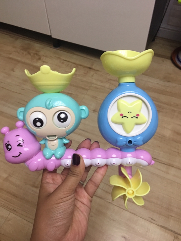 宝宝洗澡喷水转转乐 宝宝洗澡喷水转转乐