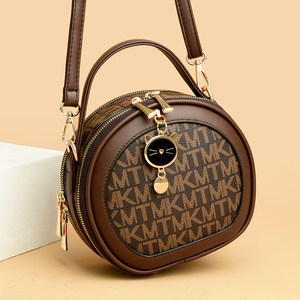 Small round bag women's 2025 new style versatile niche high-end crossbody small bag high-looking super popular small bag 
Small round bag women's 2025 new style versatile niche high-end crossbody small bag high-looking super popular small bag