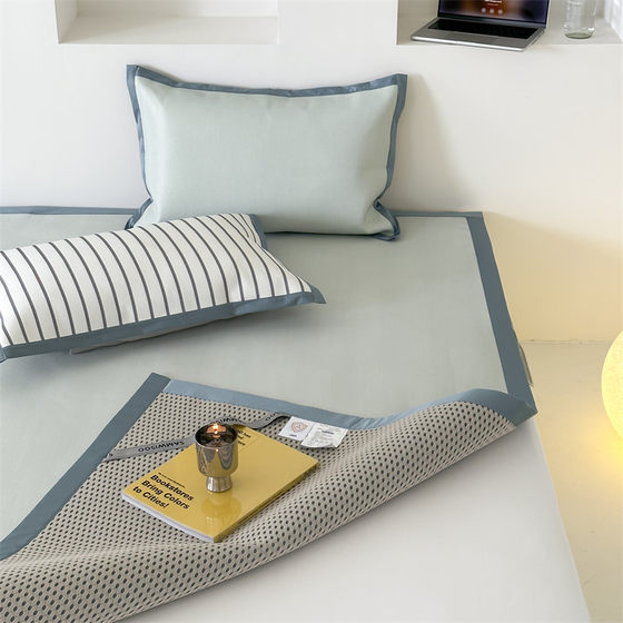 Roland Shijia Class A Antibacterial Ice Cane Mat Three-piece Summer Cool Mat Bed Mat Bed Mat Foldable Air Conditioning Soft Mat
Roland Shijia Class A Antibacterial Ice Cane Mat Three-piece Summer Cool Mat Bed Mat Bed Mat Foldable Air Conditioning Soft Mat