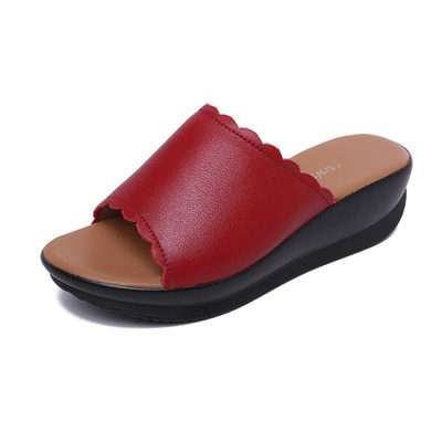 Sandals for women's summer 2020 new women's shoes, fashionable sponge shoes, women's flip flops, sandals, wedge slippers, thick
Sandals for women's summer 2020 new women's shoes, fashionable sponge shoes, women's flip flops, sandals, wedge slippers, thick