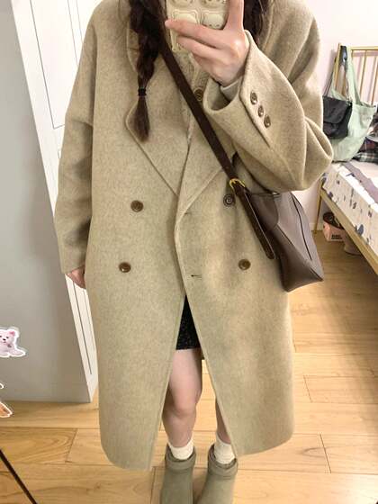 Sicilian wool woolen coat for women in winter thickened small Korean mid-length loose woolen coat
Sicilian wool woolen coat for women in winter thickened small Korean mid-length loose woolen coat