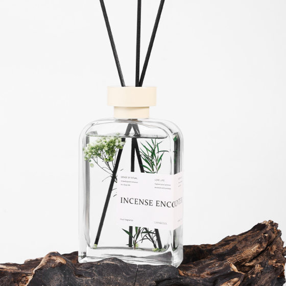 Japanese quality Monet aromatherapy home indoor long-lasting fragrance advanced fire-free aromatherapy essential oil toilet incense dried flowers 
Japanese quality Monet aromatherapy home indoor long-lasting fragrance advanced fire-free aromatherapy essential oil toilet incense dried flowers